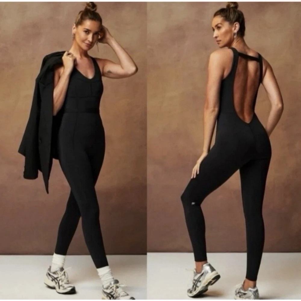 Fabletics Motion365+ Onesie Jumpsuit Black Low Back Seams Approx Medium Pilates